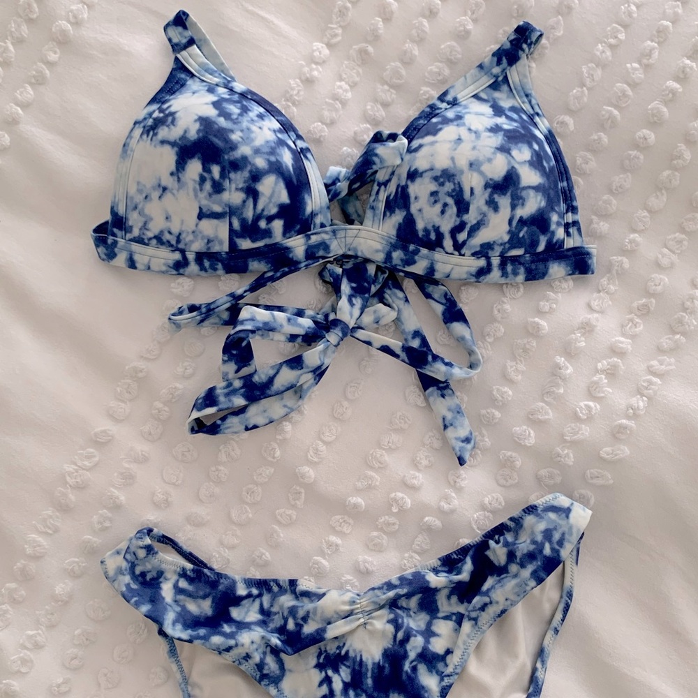 Victoria’s Secret blue and white tie-dye bikini (size M)